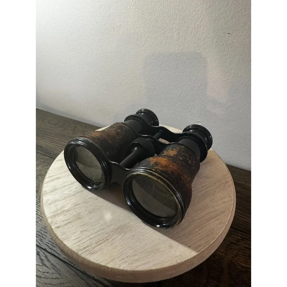 Gorgeous antique binoculars/opera glasses, Philadelphia and Paris must see